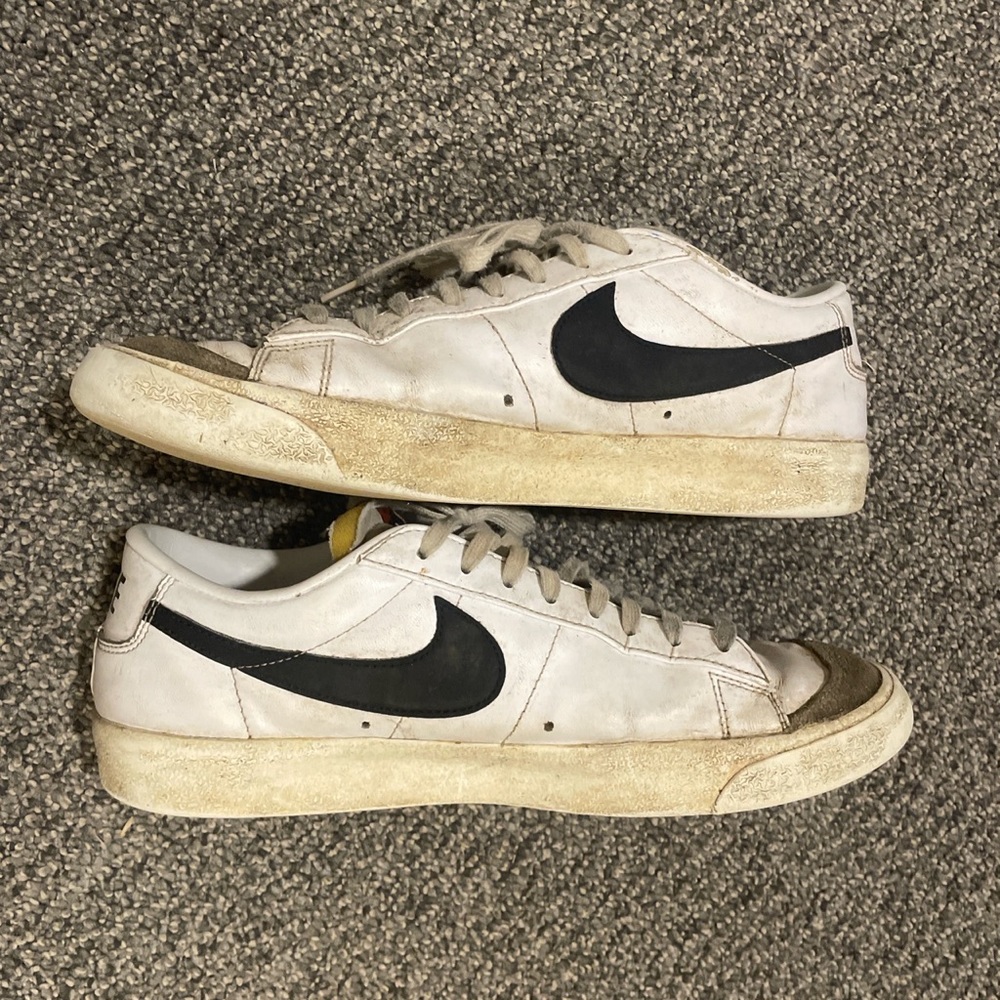 Nike Blazers low